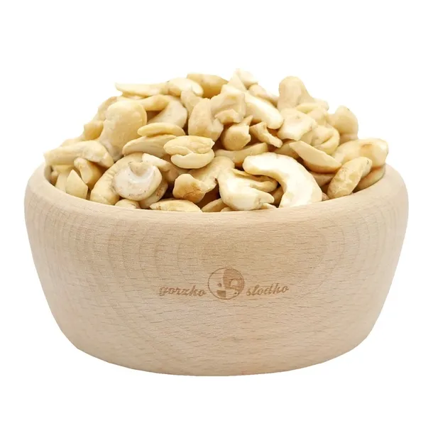 orzechy-nerkowca-polowki-1kg-postac-polowki