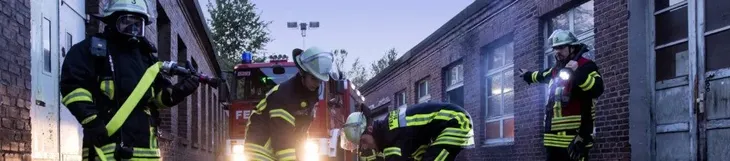 latarka-ledlenser-x21r-stan-nowy-waga-2000-g