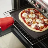 mata-do-pizzy-perforowana-lekue-marka-lekue