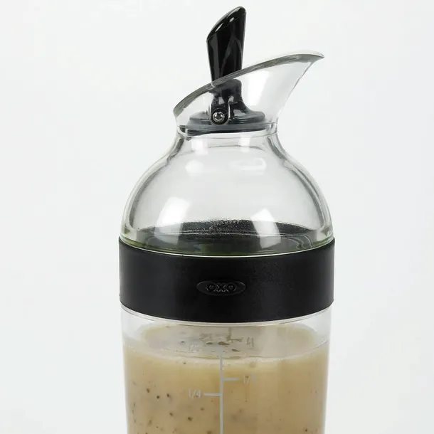 shaker-do-dressingow-czarny-good-grips-oxo-waga-400-g