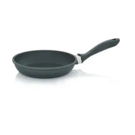 patelnia-kela-kerros-sred-20-cm