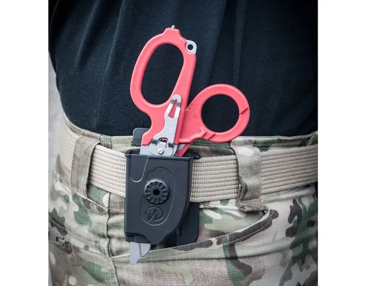nozyczki-ratownicze-multitool-leatherman-raptor-red-stan-nowy-marka-leatherman