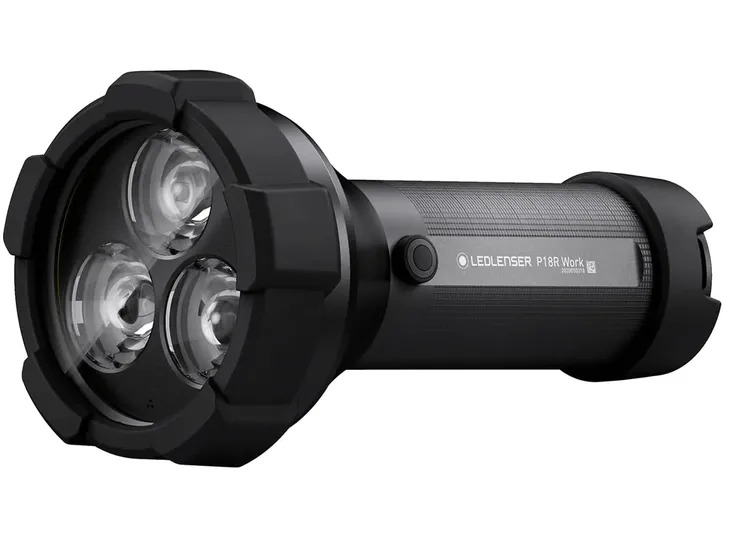 latarka-ledlenser-p18r-work