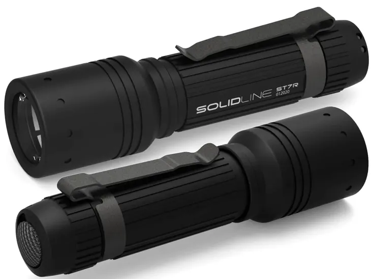 latarka-ledlenser-st7r-black-waga-400-g