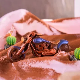 motocykl-z-czekolady-swietny-na-prezent