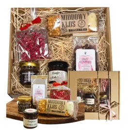 zestaw-kosz-prezentowy-upominki-pyszna-herbata-miod-czekolada-prezent-box