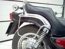 stelaze-pod-sakwy-pasuja-do-kawasaki-en-500