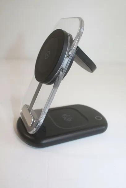 ladowarka-indukcyjna-3w1-stacja-ladujaca-skladana-do-apple-usb-c-marka-bez-marki