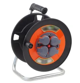 plastikowy-beben-na-przedluzacz-z-zabezpieczeniem-termicznym-ip44