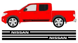 naklejki-pasy-na-bok-samochodu-nissan