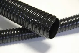 waz-garden-pneusej-tloczno-ssawny-pvc-do-rolnictwa-wody-fi35-mm-1-mb-czarny