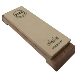 kamien-wodny-king-f-3-gradacja-4000-z-podstawa