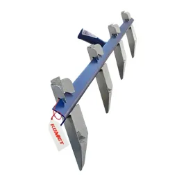 znacznik-ogrodowy-4-zeby-80cm-do-robienia-rzedow-regulowany-nieoprawny