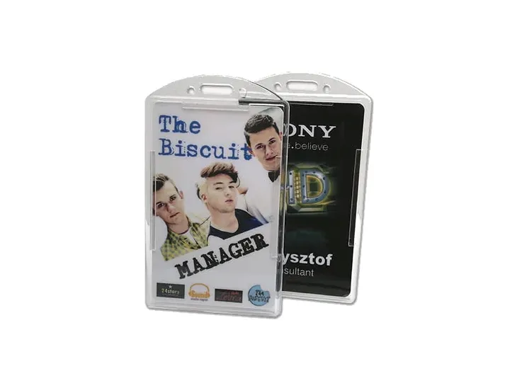 holder-na-karte-identyfikator-pionowy