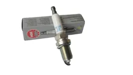 swieca-zaplonowa-ngk-1748-opel-astra-h-j-corsa-d
