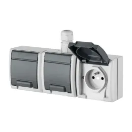 1243-65-aquant-gniazdo-potrojne-natynkowe-z-klapka-ip65-szare-elektro-plast