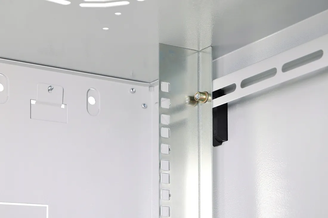 szafa-sieciowa-digitus-dynamic-basic-szara-12u-montaz-scienny-450mm