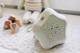 tiny-love-projektor-lampka-pozytywka-boho-chic-plec-chlopcy-dziewczynki