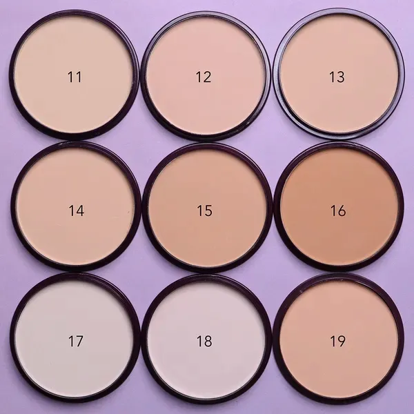 cc-compact-refill-powder-puder-w-kompakcie-17-marka-constance-carroll