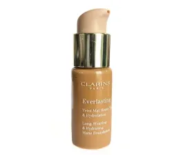 clarins-everlasting-long-wearing-and-hydrating-matte-116-5w-coffe-15-ml