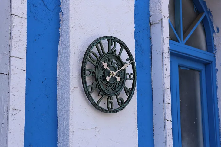 zegar-scienny-kuny-zielony-30cm-marka-bez-marki