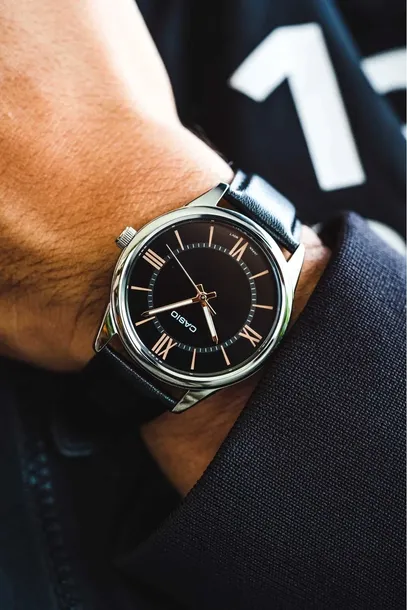 zegarek-meski-casio-mtp-v005l-1b5-typ-nareczny