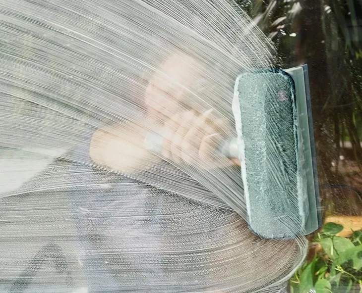 myjka-do-okien-cleantech-joseph-joseph-stan-nowy-marka-joseph-joseph