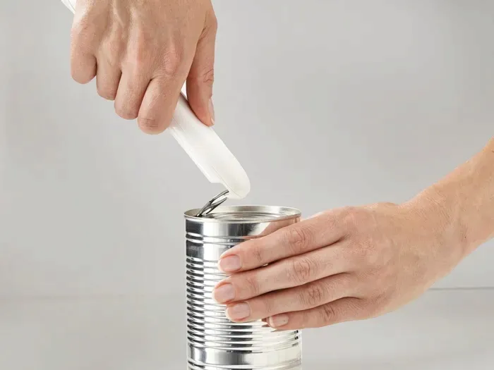 otwieracz-do-puszek-can-do-plus-joseph-joseph-stan-nowy-marka-joseph-joseph