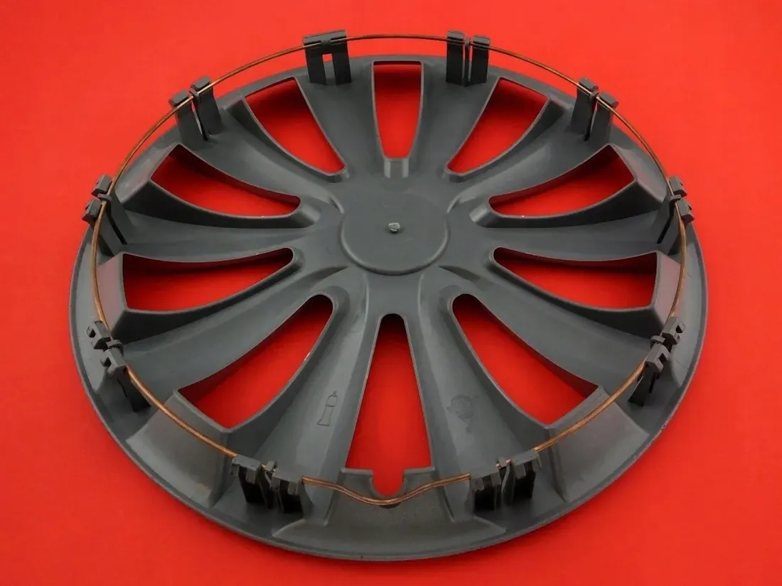 kolpaki-15-bmw-e46-e90-f30-e39-e60-e87-biale-dlb-stan-nowy