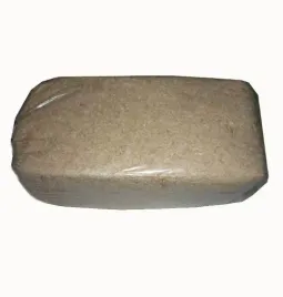 trociny-male-900g