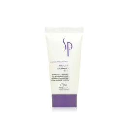 szampon-regenerujacy-do-wlosow-zniszczonych-wella-sp-repair-30-ml