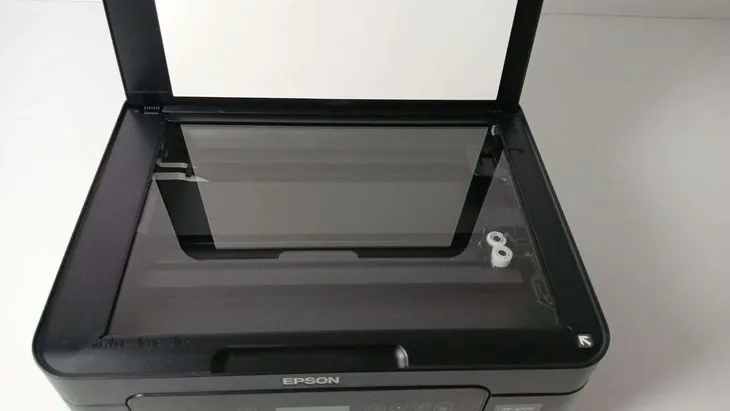 drukarka-wielofunkcyjna-epson-xp-4200-producent-epson