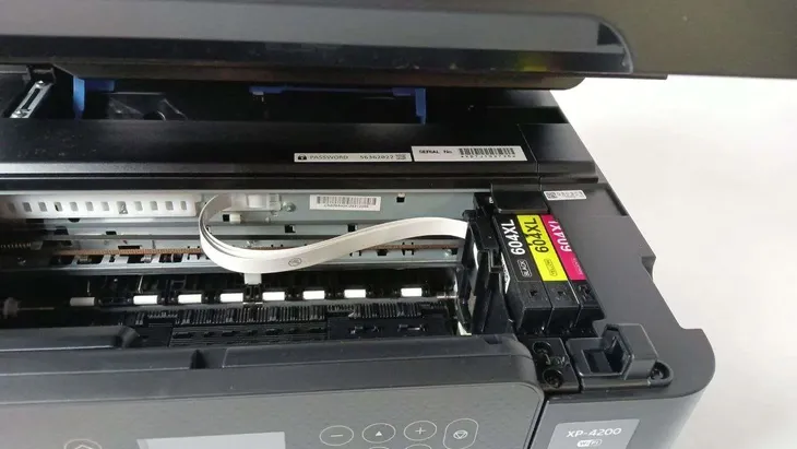 drukarka-wielofunkcyjna-epson-xp-4200-zlacza-usb-typ-a