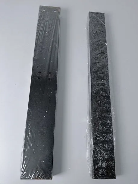 grifema-gb3002-stolik-podlogowy-stan-powystawowy-rodzaj-stolik
