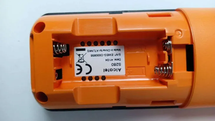 telefon-bezprzewodowy-alcatel-s280-wbudowany-wyswietlacz-tak