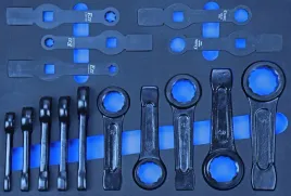 wklad-wozka-szer-560-mm-klucze-do-pobijania-15-el