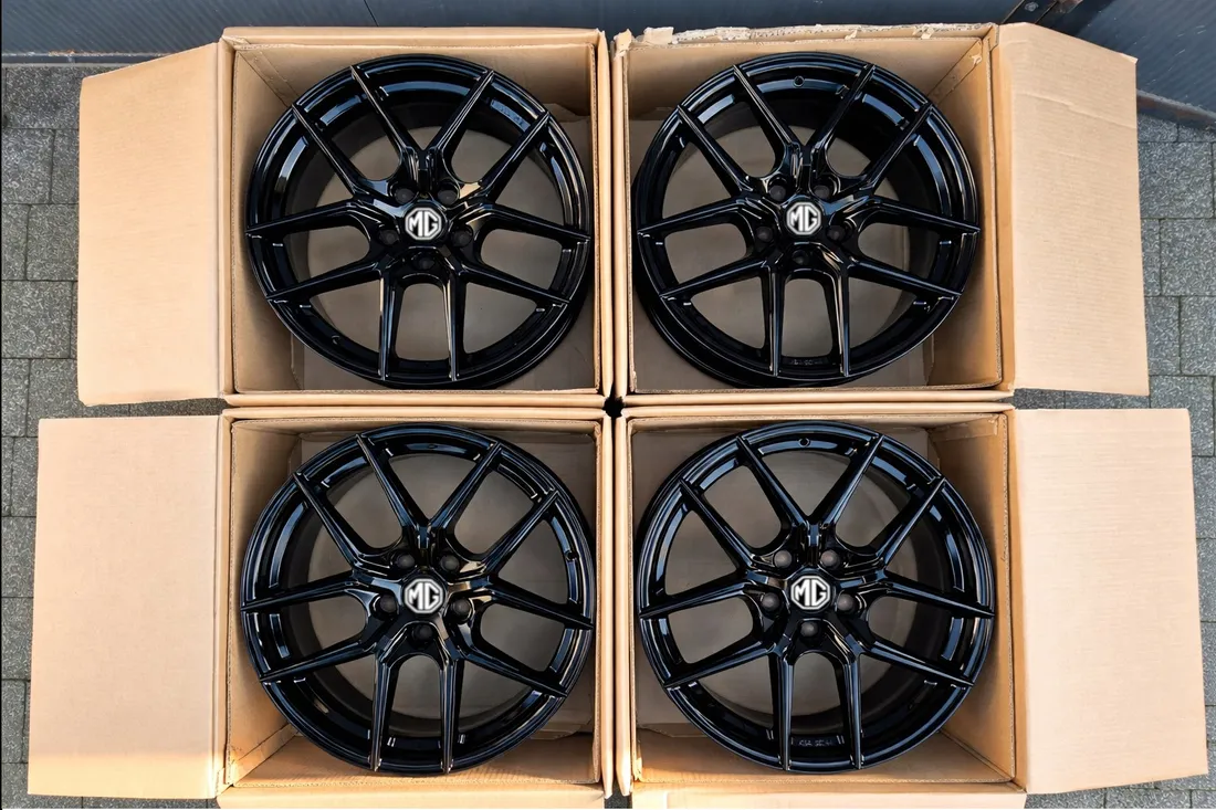 4x-felgi-18-do-mg-hs-ehs-5x112