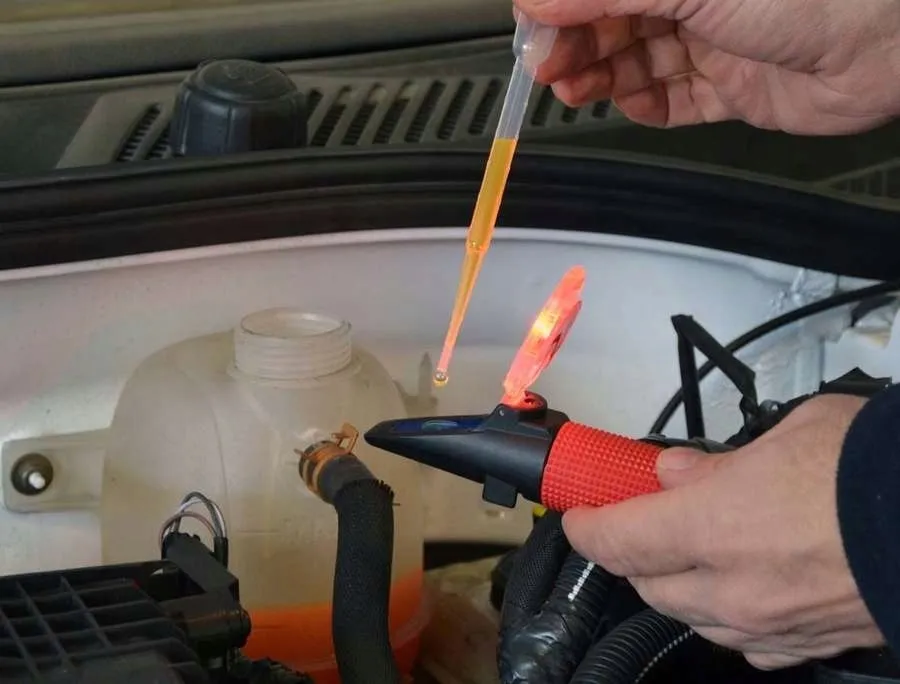 refraktometr-samochodowy-hubitools-stan-nowy