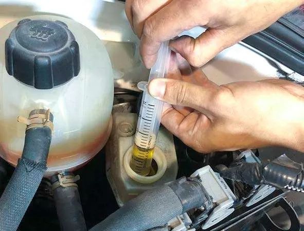 refraktometr-elektroniczny-hubitools-hubitools-stan-nowy