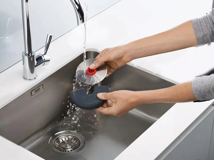 noz-do-pizzy-disc-joseph-joseph-kod-produktu-20038