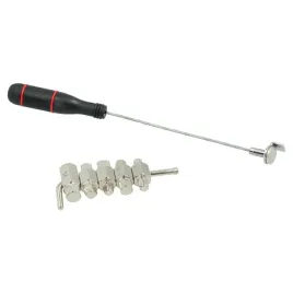 chwytak-do-odkrecania-korkow-oleju-zesta