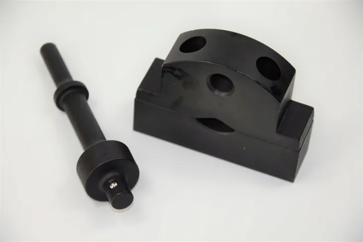 adapter-do-mlotka-pneumatycznego-sciagacz-wtryski-marka-magnus-stan-nowy-kod-producenta-mgs01387