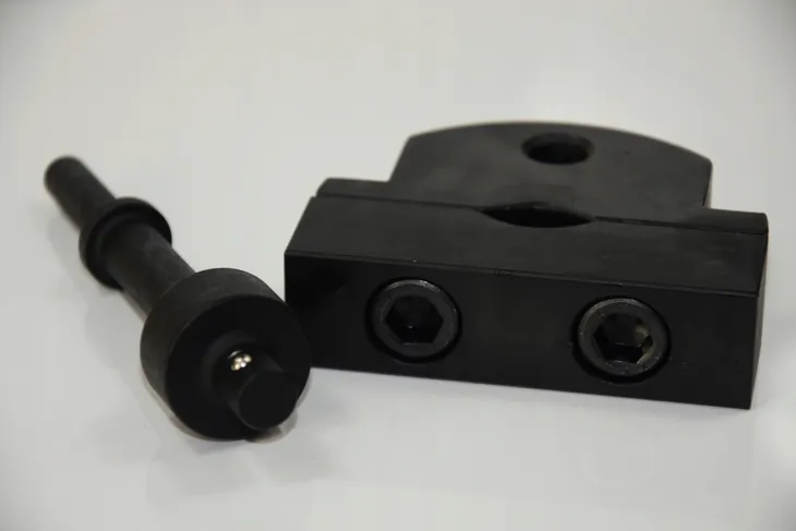 adapter-do-mlotka-pneumatycznego-sciagacz-wtryski-marka-magnus-kod-producenta-mgs01387-stan-nowy