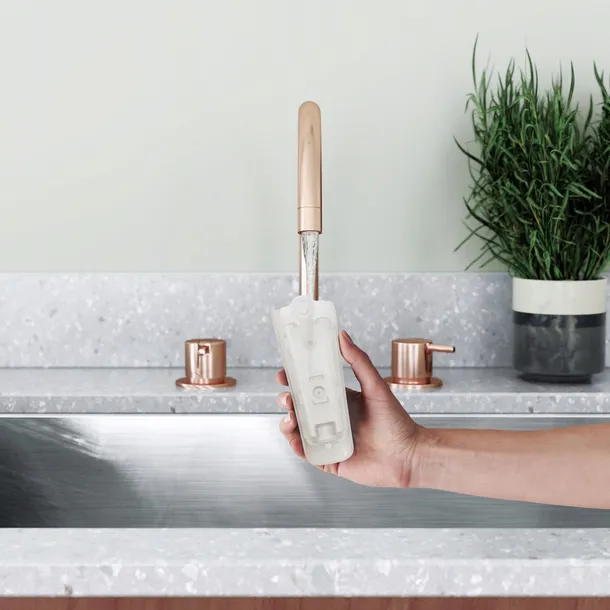 electrolux-refine-700-aparator-do-ubran-e7hs1-6ow-stan-nowy-kolor-dominujacy-bialy