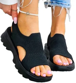 czarne-elastyczne-sndalki-na-grubej-podeszwie-na-gumki-sportiv-39