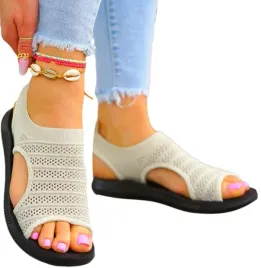 bezowe-sportowe-sandaly-na-grubej-podeszwie-comfort-39