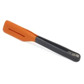 szczypce-z-silikonowymi-zakonczeniami-turner-tongs-joseph-joseph