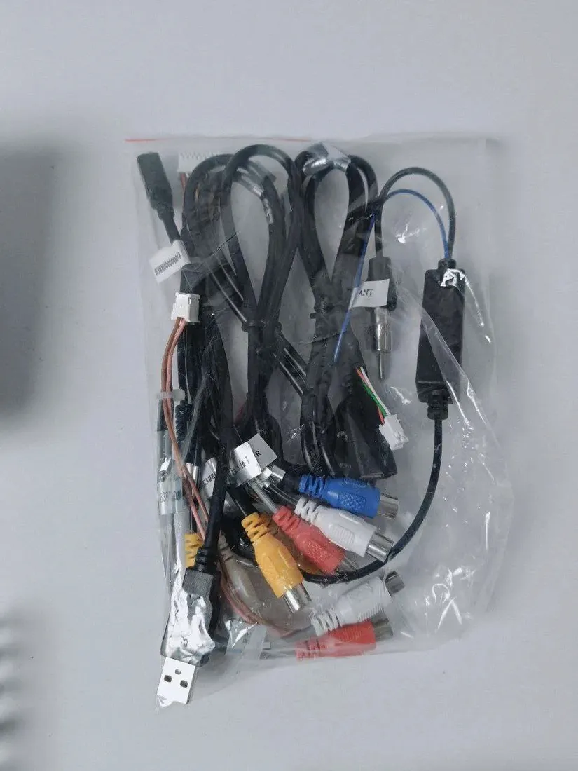 bxliyer-6g-128g-radio-samochodowe-z-androidem-stan-powystawowy
