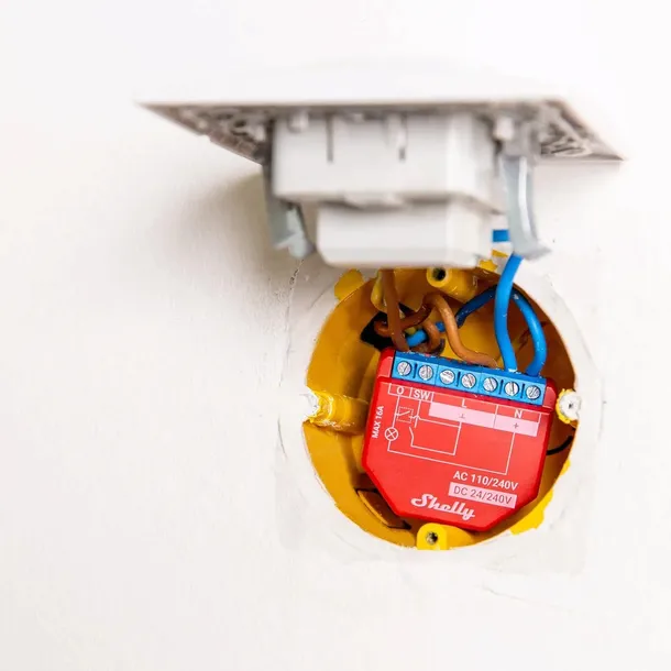 przelacznik-shelly-01212000-marka-shelly