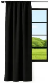 zaslona-klasyczna-gladka-145x180-matowa-na-tasmie-zabki-do-salonu-gotowa
